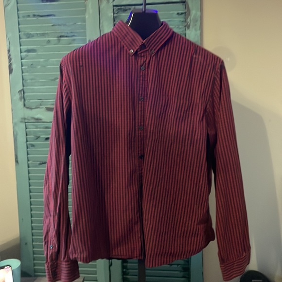 Mossimo button down long sleeve - Picture 2 of 2